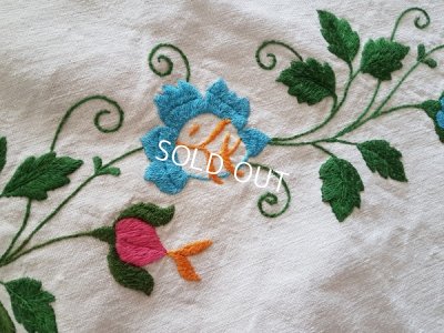 画像4: ハンガリアンリネン花柄刺繍テーブルクロス