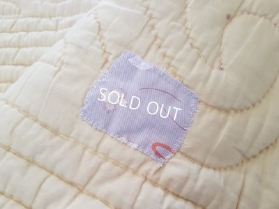 画像14: アンティ―クローズ柄キルト