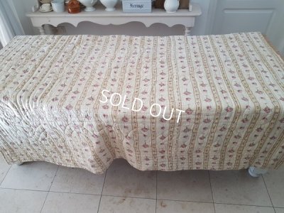 画像6: アンティ―クローズ柄キルト