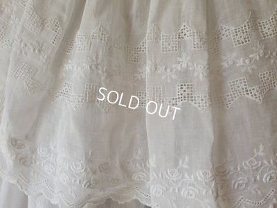 画像2: アンティークレースベビーケープ