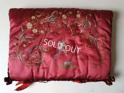 画像13: アンティークエンジェル柄ハンキーケース