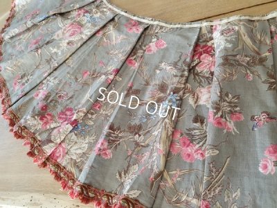 画像8: アンティーク花柄カーテン