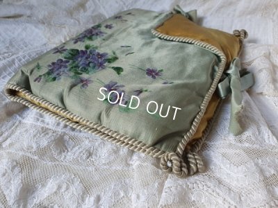 画像10: すみれ柄シルクハンキーケース