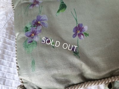 画像5: すみれ柄シルクハンキーケース