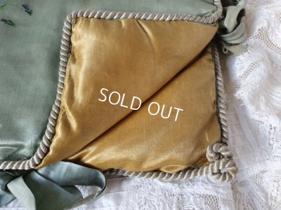 画像6: すみれ柄シルクハンキーケース