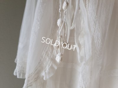 画像9: アンティークチュールレースベビーケープ付きドレス