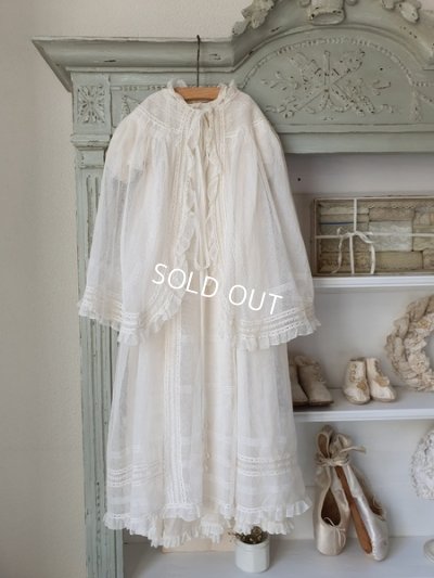 画像3: アンティークチュールレースベビーケープ付きドレス