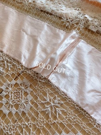 画像15: アンティークサテンシルクレースベッドスプレッド
