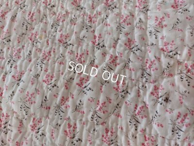 画像16: アンティークすずらん柄キルト