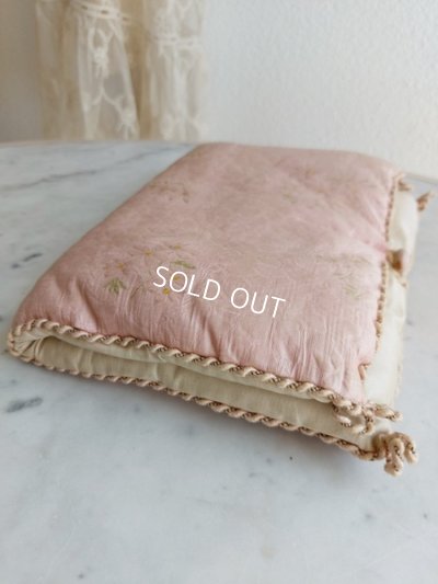 画像12: アンティークすみれ柄ハンキーケース