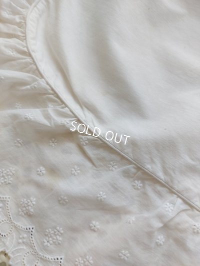 画像10: アンティークホワイトクッション