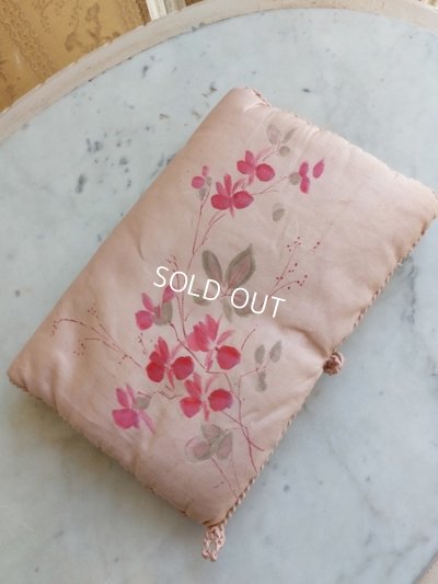 画像11: アンティーク花柄ハンキーケース