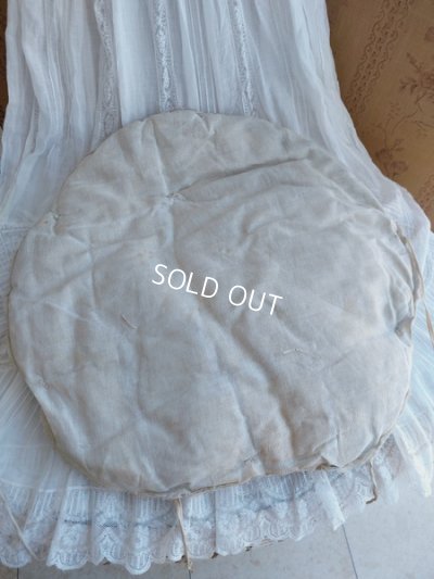 画像2: アンティークバッスルパッド