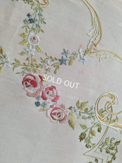 画像3: アンティークローズとリボンの刺繍クロス