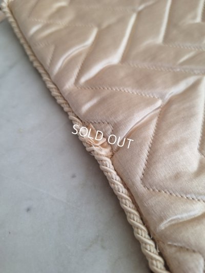 画像13: アンティークローズ刺繍ハンキーケース