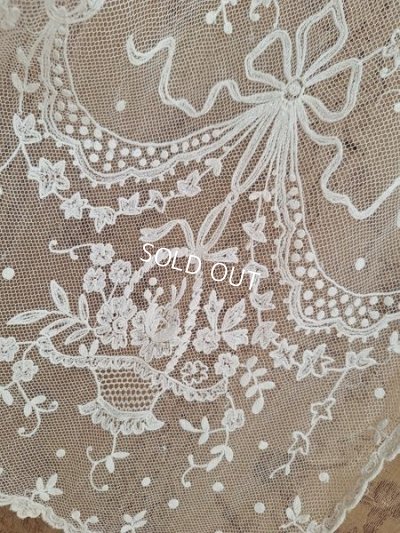 画像10: アンティーク花かご柄スカーフ