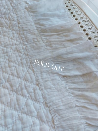 画像13: アンティークフレンチ白いキルト