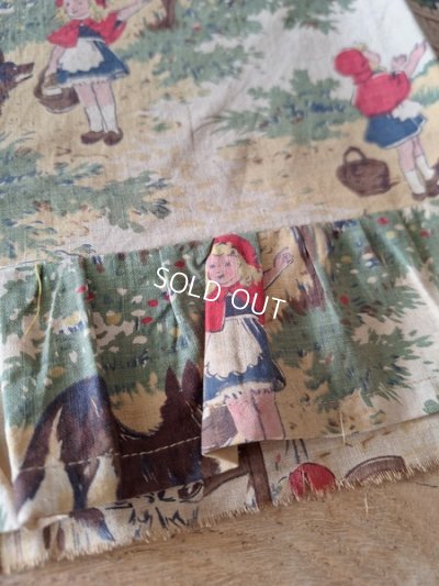 画像11: 赤ずきんちゃん柄生地