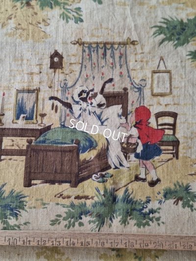 画像12: 赤ずきんちゃん柄生地