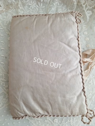 画像4: アンティークシルクハンキーケース