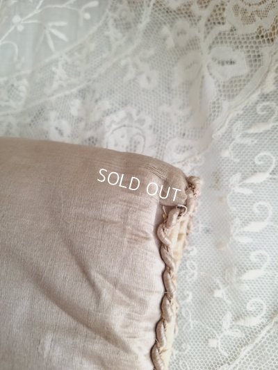 画像11: アンティークシルクハンキーケース