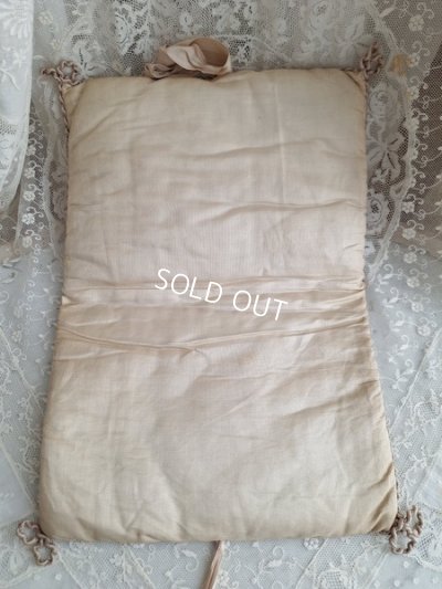 画像9: アンティークシルクハンキーケース