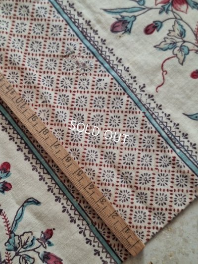 画像16: アンティーク花柄カーテン