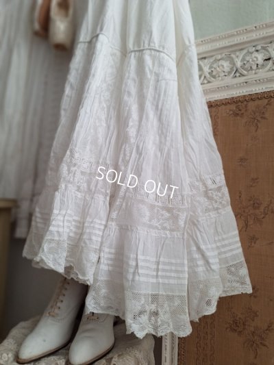 lacepetitcoat