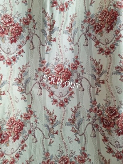 画像2: ローズ柄カーテン