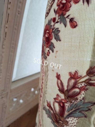 画像9: ローズ柄カーテン