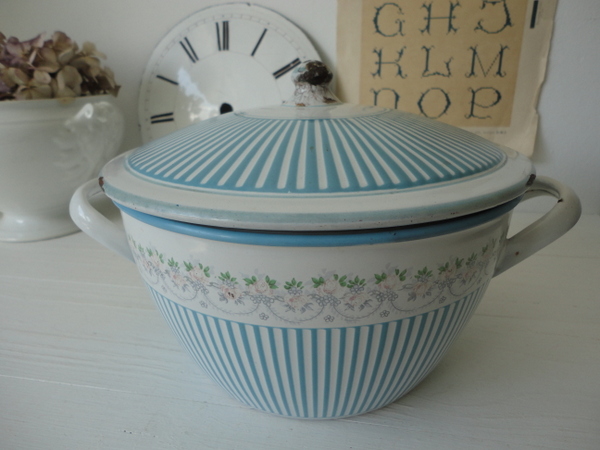 社ローズガーランド柄キャセロール アンティークショップ