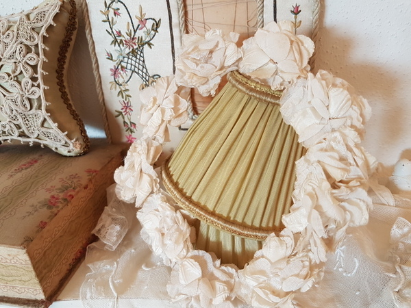 布花の花冠 アンティークショップ