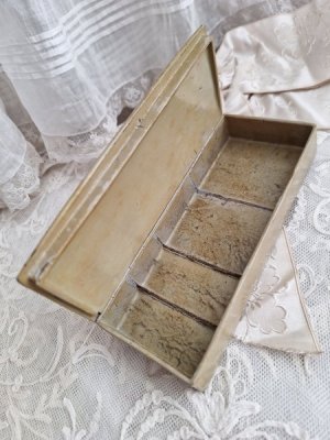 画像12: パピエマシェボックス