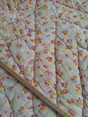 画像9: アンティーク小さなキルト