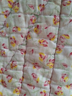 画像3: アンティーク小さなキルト