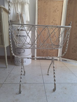 画像8: アイアン天蓋ドールベッド