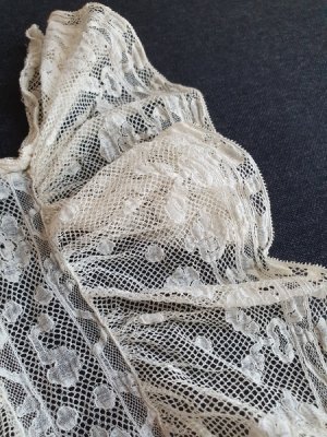 画像4: アンティークレース付け襟