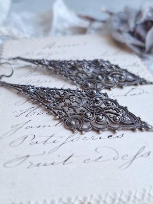 画像10: フィリグリーピアス