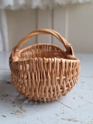 画像33: アンティーク小さなバスケット