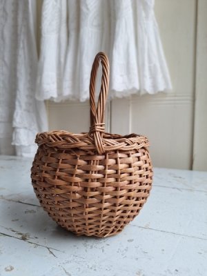 画像33: アンティーク小さなバスケット