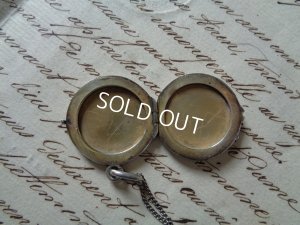 画像2: リボンとローズガーランド柄ペンダントトップ