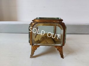 画像9: アンティークガラスジュエリーケース