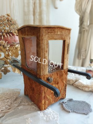 antiquecarrigejewerlycase