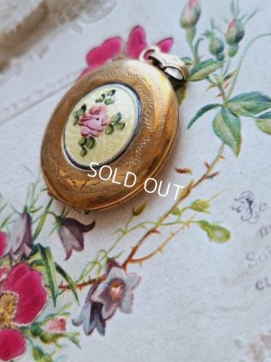 画像8: アンティークローズ柄ギロッシュエナメルペンダントトップ