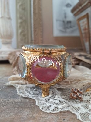 画像2: アンティークガラスジュエリーケース