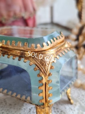 画像3: アンティークガラスジュエリーケース