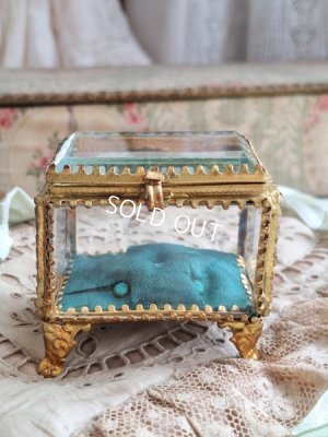 画像4: アンティークガラスジュエリーケース