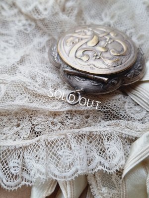 画像11: アンティークやどり木柄パウダーケース