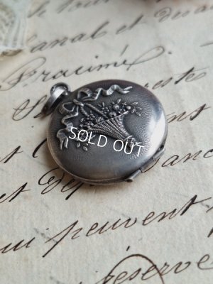 画像5: 花かごレリーフメダイヨン