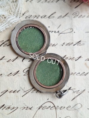 画像9: 花かごレリーフメダイヨン